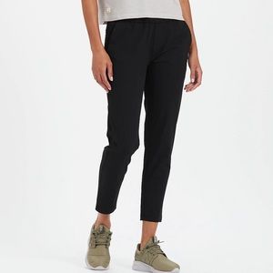 Vuori Miles Ankle Pant Black Medium EUC